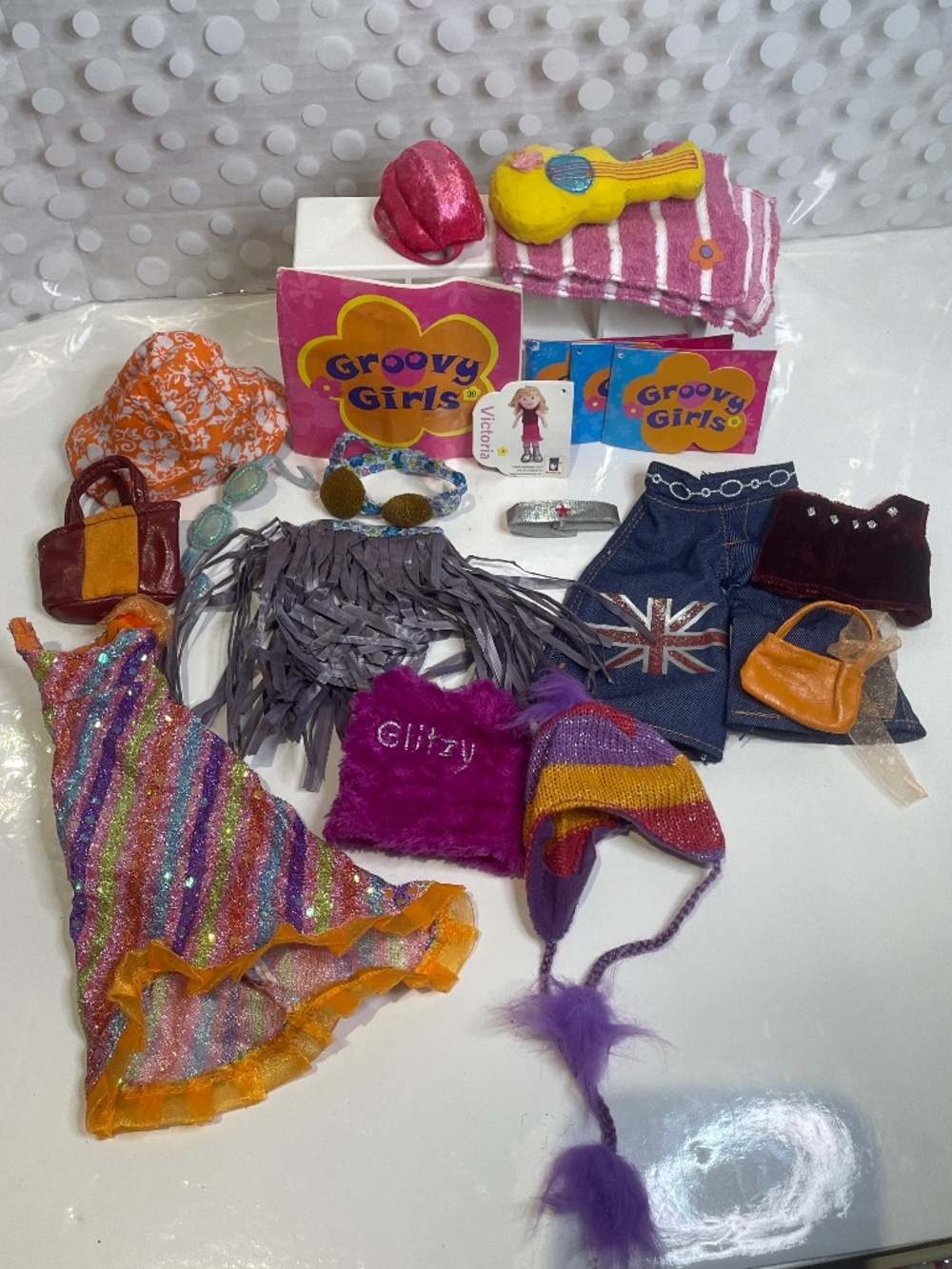 Groovy Girls clothing and accessories bundle